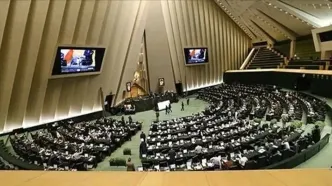 مجلس با کاهش منابع اعتباری دولت و شهرداری ها در بودجه ۱۴۰۴ مخالفت کرد