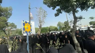 آرامگاه ابدی سردار امیرعلی حاجی زاده را ببینید