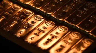 قیمت طلا ریخت؛ خروج سرمایه‌گذاران از پناهگاه امن