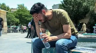 باد شدید همراه با گردو خاک در انتظار تهران