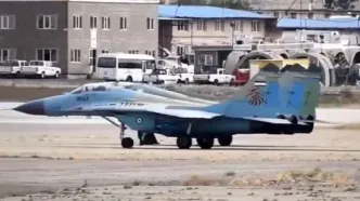 غرش جذاب میگ ۲۹ ارتش بر فراز فرودگاه مهرآباد