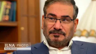 خانواده دریاسالار شهید شمخانی با رهبر انقلاب بیعت کردند