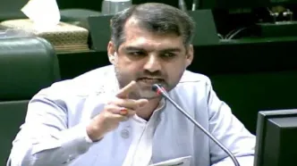 نماینده مجلس: من سالمم اما راننده زخمی شد