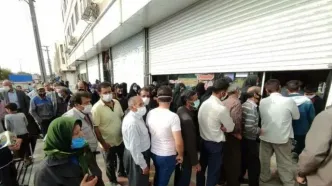 صف کیلومتریِ مردم برای خرید بستنی انبه!
