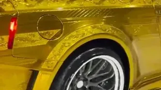 ببینید؛ رونمایی از اولین خودرو با روکش طلای ۲۴ عیار در شارجه امارات