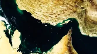 عبور از تنگۀ هرمز فقط با اجازه ایران