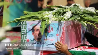 تشییع و خاکسپاری پیکر سردار شهید «علی شادمانی» در همدان