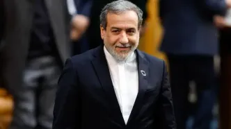 دیدار عراقچی با سه وزیر خارجه پیشین مصر در رستورانی در قاهره