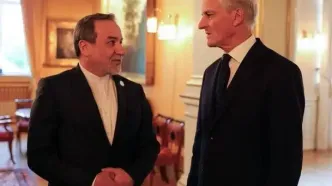 عراقچی با نخست وزیر نروژ گفتگو کرد