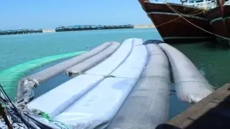 ۴ فروند شناور و چهار مشک حاوی سوخت قاچاق در میناب هرمزگان توقیف شد