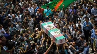 عکس پربازدید خبرنگار CNN از مراسم تشییع شهدا