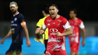 ضرر 15 میلیاردی فرشاد به پرسپولیس