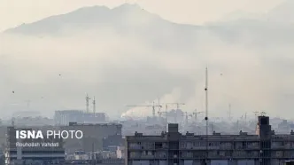 تصویری از حملۀ اسرائیل به ساختمان مسکونی در میدان کتاب تهران