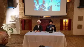سید علی خمینی در نشست صمیمی با جوانان لبنانی: باید گوش به فرمان امام خامنه‌ای باشیم