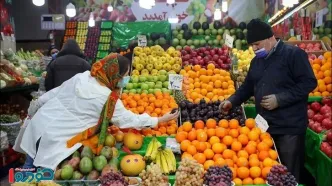 قیمت جدید هلو، موز و گوجه سبز در بازار اعلام شد - ۸ تیر ۱۴۰۴