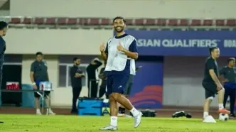 هافبک تیم ملی ایران از دست استقلال پرید/ قرارداد با اتحاد کلباء تمدید شد