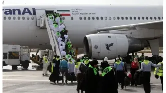 اولین پرواز بازگشت حجاج وارد کشور شد