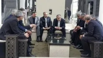 فقط مجریان و کارشناسان تلویزیون مذاکره را کفر می‌دانند/ وزارت خارجه باید فعال شود و از افراد باتجربه برای مذاکره استفاده کند