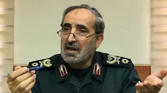 واکنش دختر سردار شادمانی به اظهارات اخیر سردار جلالی: جاسوسی فراتر از واتس‌اپ است، روش‌های اصلی را پیدا کنید؛ پدرم گوشی و وسایل هوشمند همراه نداشتن، پروتکلهای امنیتی رعایت شده بود!