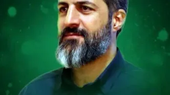 نوحه خوانی  فرزند  پاسدار شهید در جمع عزاداران پدر شهیدش