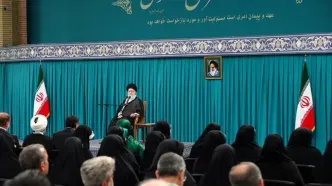 تصاویری از دیدار رهبر انقلاب با نمایندگان مجلس