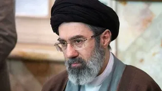 حضور فرزند رهبر انقلاب در مراسم تشییع شهدا