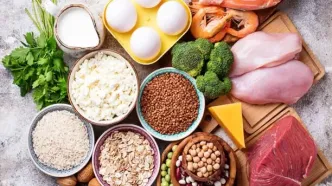 ۱۴ غذای طلایی برای حفظ سلامتی در میانسالی و سالمندی