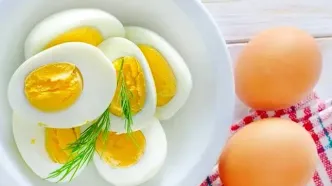 خوردن تخم مرغ عسلی برایمان ضرر دارد؟ / بهترین شیوه مصرف تخم مرغ