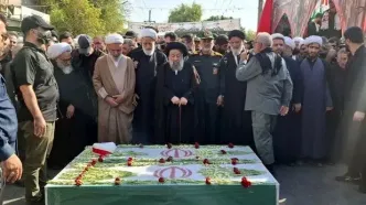 تشییع باشکوه پیکر سپهبد شهید رشید و فرزندش ‌در دزفول
