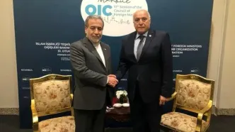 دیدار عراقچی با وزیر امور خارجه الجزایر در استانبول