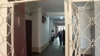 سفیر ایران یک خبرنگار را از نشست خبری خود بیرون کرد