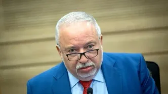 لیبرمن: جنگ با ایران تلخ تمام شد
