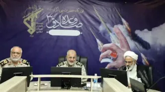 انتشار اولین ویدئو از فرمانده کل سپاه در اتاق عملیات جنگ