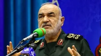 سرلشکر سلامی: نیروی دریایی سپاه با موشک و پهپاد، آماده پاسخگویی به هر تهدیدی است