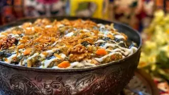 طرز تهیه آش برگ مو؛ یک خوشمزه بهاری