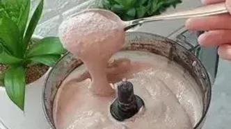 تنها با این ۵ قلم مواد ساده بستنی خانگی درست کنید