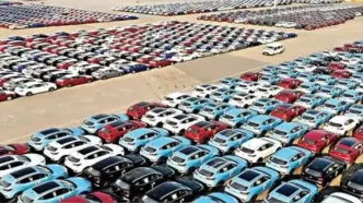 امکان واردات خودروهای بالای ۲۵۰۰ سی‌سی غیر آمریکایی با عمر ۵ سال ساخت به مناطق آزاد