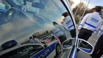آتش زدن مامور پلیس توسط یک راننده! +عکس
