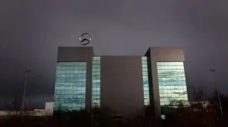 مرسدس بنز ترمز نزد