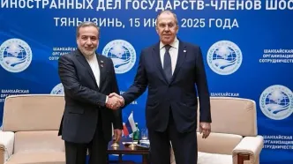 لاوروف بر حل‌ موضوع هسته‌ای ایران از طریق دیپلماتیک تأکید کرد