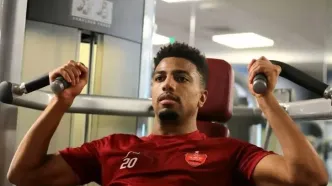 مذاکره فولاد با مدافع سابق پرسپولیس / ایوب العملود در راه اهواز؟