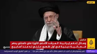 پوشش فوری شبکه الجزیره از لحظه ورود رهبری به مراسم شب عاشورا