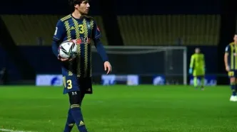 پرسپولیس به جذب مدافع ازبکستان نزدیک شد