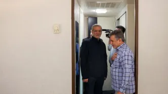 پزشکیان با برخی از خانواده های آسیب دیده از جنگ ۱۲ روزه دیدار کرد