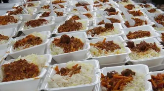 طرز تهیه قیمه نذری محرم با عطر گلاب و هل برای ۲۰۰ نفر