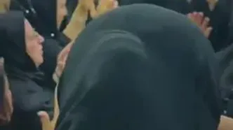 ببینید؛ سوگواری ایستاده زنان بوشهری به یاد شهدای کربلا