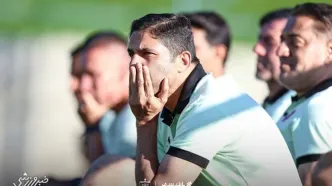 عملکرد تماشایی هاشمیان با «زبان بدن»/ وقتی وحید دستش را بر گردن تدارکاتچی پرسپولیس انداخت  +عکس
