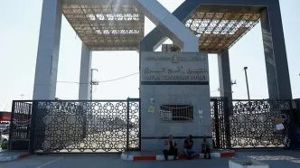 تظاهرات مقابل سفارت مصر در بیروت برای بازگشایی گذرگاه رفح