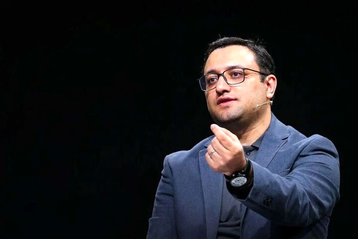 توضیح مشاور قالیباف درباره استوری جنجالی‌اش + عکس