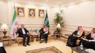 عراقچی با وزیر امور خارجه عربستان دیدار و گفتگو کرد